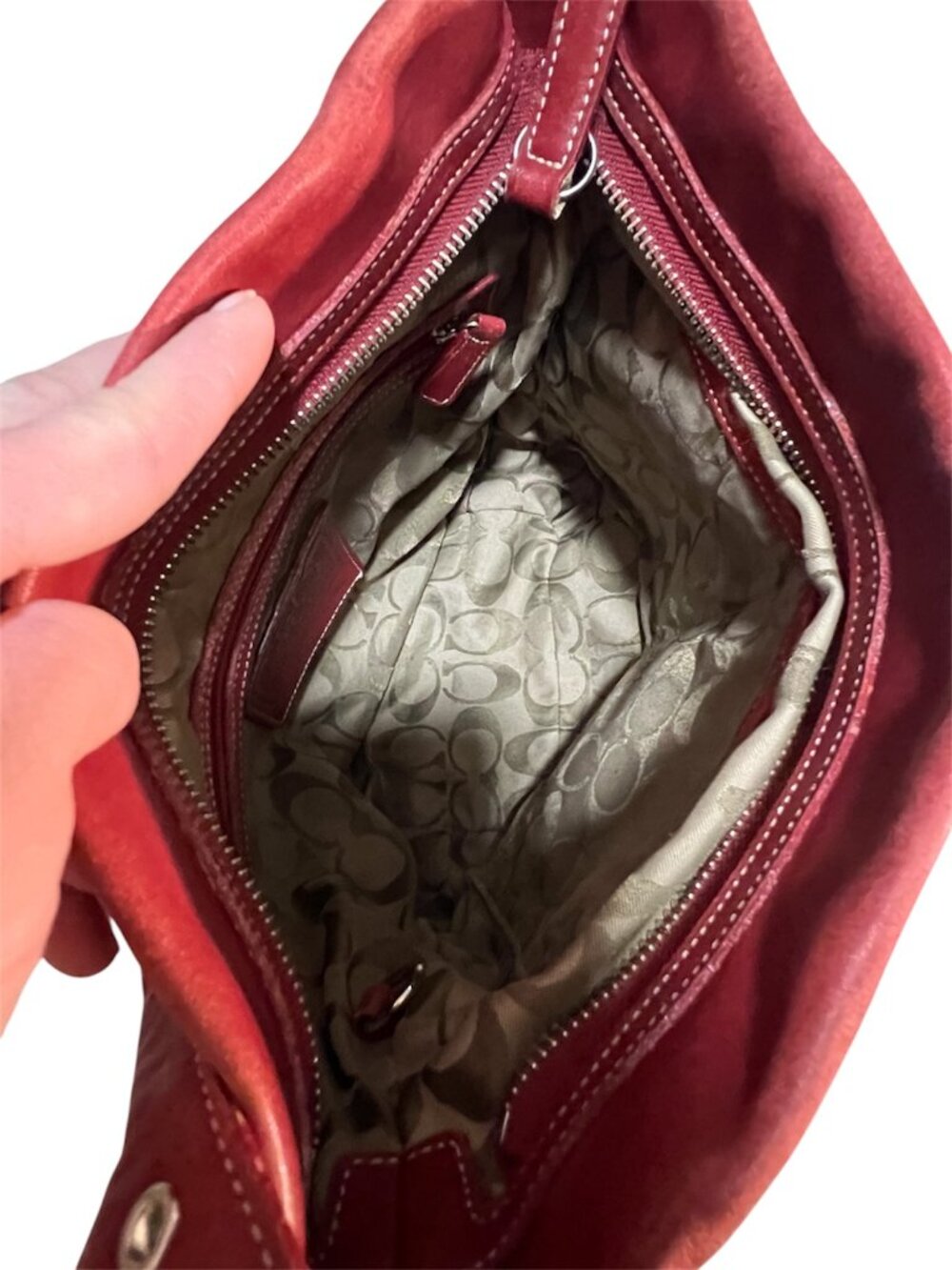 Vintage Y2K Coach Soho Legacy 9186 Red Glove Tanned Leather Bucket Shoulder Bag - Picture 7 of 16